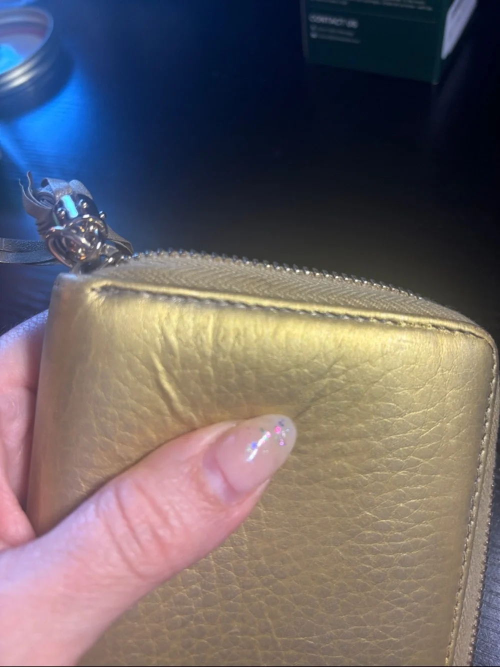 Gucci Gold Leather Zip-Around Wallet with Tassel - Picture 15 of 17